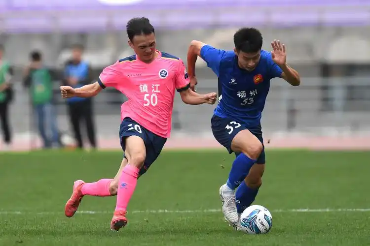 欧冠对决：利物浦 VS 多特蒙德